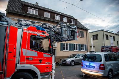 Esslingen-Mettingen: Teelichter auf einem Oelofen loesten Feuerwehreinsatz aus
